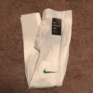 Nike Men’s Hyperwarm Winter Tights White Medium NWT